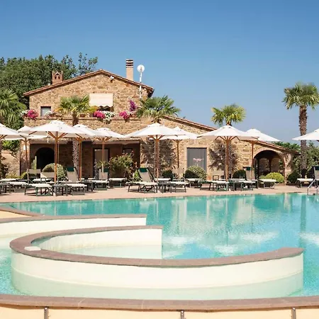 Oasimaremma Village
