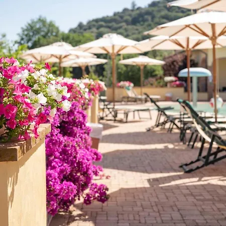 Oasimaremma Village