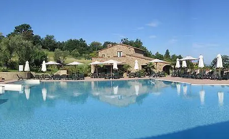 Oasimaremma Village