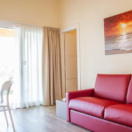 Kompleks wypoczynkowy Oasimaremma Village 3*
